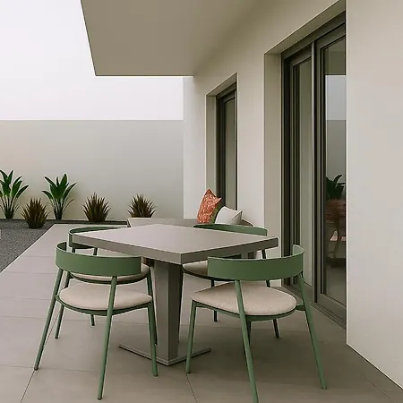 See2sea Contemporary 1 Bedroom *